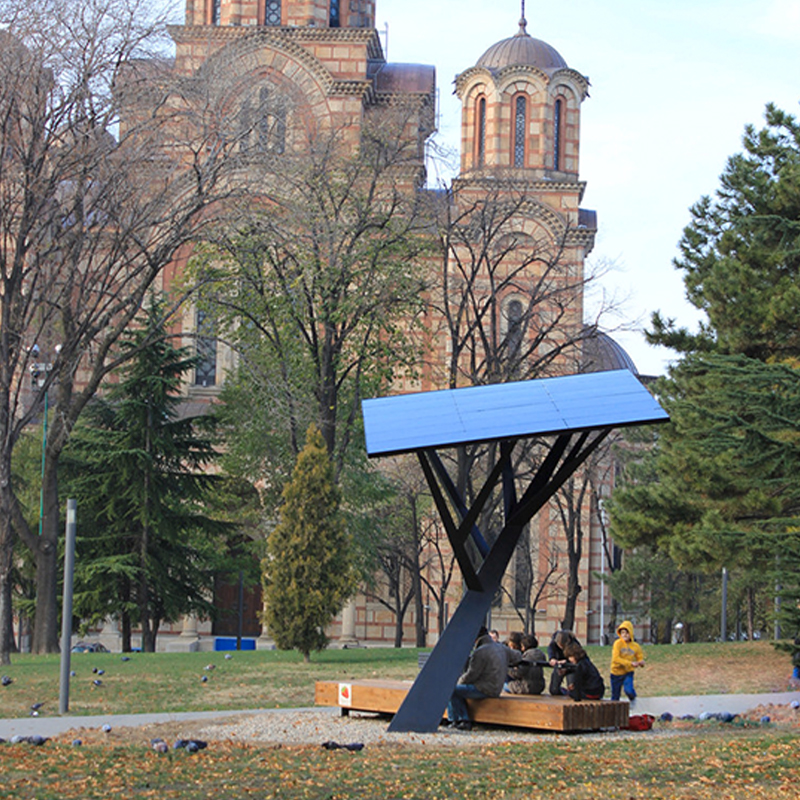 Árbol solar DDK-ST2000 con banco largo